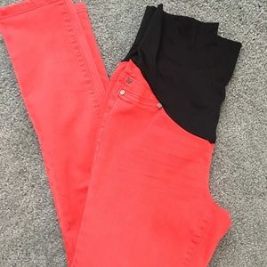Maternity skinny jeans